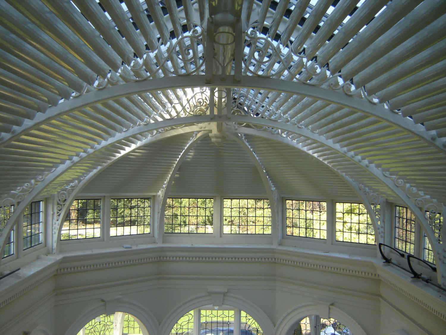 Потолочное и объемное остекление